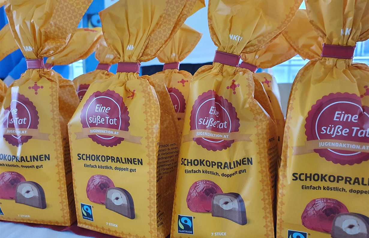 Fairtrade-Schokolade-Verkaufsstand an der BHAK Korneuburg