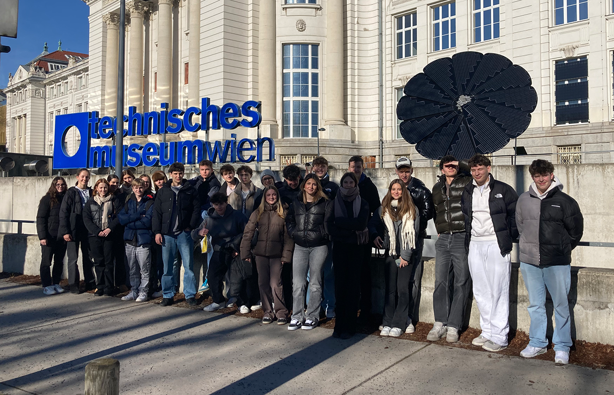 3BK vor dem Technischen Museum Wien