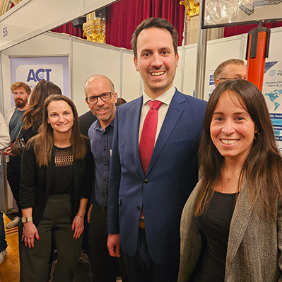 0_titeluefamessewien